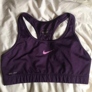 Nike dri-fit sports bra